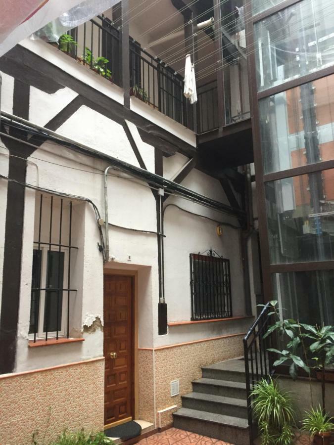 Loft En Travesia De Cabestreros - Lavapies Madrid Exterior photo